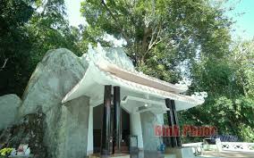 Chiêm bái Miếu Bà Rá, cái nôi của của ...