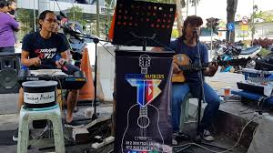 Dapatkan lirik lagu lain oleh slam di kapanlagi.com. Touching Buskers Cover Slam Mentari Muncul Lagi By Kogre Nyiur