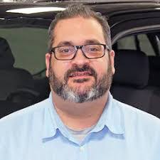 Darren Hollenbeck's Instagram, Twitter & Facebook