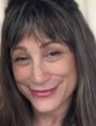 Linda Ethier's Instagram, Twitter & Facebook