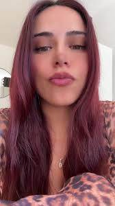 Vídeos de Melanie Heredia🦋 (@melanieheredia81) con «sonido original