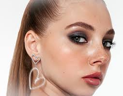 Edited Fashion プロジェクト :: Photos, videos, logos, illustrations and branding  :: Behance