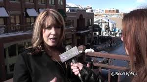 They meet while they were in college in chicago. Ann Dowd Alchetron The Free Social Encyclopedia