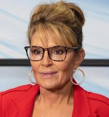 After her painful divorce, Sarah Palin finally confirms what we all  suspected... Check Comments 👇🏼