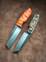 Los bushcraft cuchillos de porcelana se utilizan mejor como utensilios de cocina especializados. Plantillas De Cuchillos Bushcraft Tops Wind Runner Xl Model 1 Pdf Onedrive Knife Patterns Knife Template Knife Cuchillos Disenados Para Ser Lo Mas Versatiles Posible