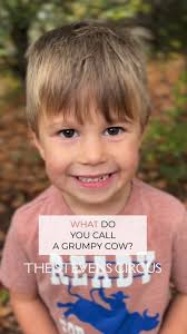 An UDDER day, an UDDER joke! 🐄 #cows #grumpy #jokes #dadjokes #animaljokes  #preschooljokes #kidsarefunny #sopunny