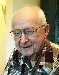 Roy Wellman's Instagram, Twitter & Facebook