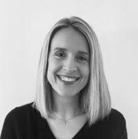 Amie Peters's Instagram, Twitter & Facebook