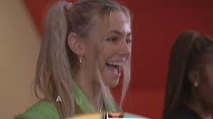 🇬🇧 United Kingdom: An Interview With Annabel Williams