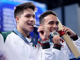 Nos comimos a los chinos!”, arremeten Osmar Olvera y Juan Celaya