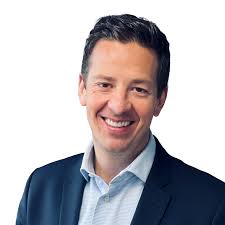 Manuela Tavares, Brazil