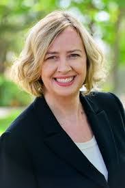 Patricia Chambers's Instagram, Twitter & Facebook