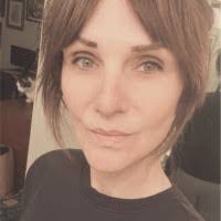 Roxanne Mackey's Instagram, Twitter & Facebook