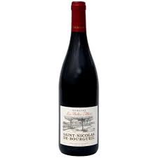 This village is in the loire valley, in the midst of many castles, such as chenonceaux, villandry, etc. Domaine Les Belles Allees 2019 Saint Nicolas De Bourgueil Vin Rouge De La Val De Loire La Cave Cdiscount