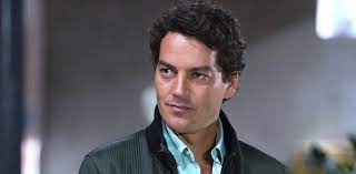 A série juvenil «morangos com açúcar» teve início em 2003 e terminou em 2004. Rodrigo Menezes Encontrado Morto Magazine Hd