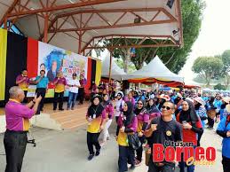 3 hingga 5 tahun (pinjaman rm250,000.00 ke bawah); Peniaga Sarawak Antara Terbaik Bayar Balik Pinjaman Dana Aim Utusan Borneo Online