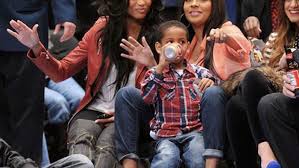 Carmelo kyam anthony is an american professional basketball player for the portland trail blazers of the national basketball association. Carmelo Anthony S Son Wears Guess Kids To A Knicks Game Racked
