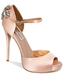 Browse now and complete your set. Pin By Al Aroussa Bridal Concierge On Wedding Shoes Gold Wedding Shoes Rose Gold Shoes Rose Gold Wedding Shoes