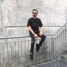 Wak doyok adalah obat penumbuh rambut, jenggot, brewok. Wak Doyok On Twitter Kalau Pandai Gaya Kan Fashion Barang Murah Pon Nampak Mahal Pullandbear Baju Rm49 90 Seluar Rm149 90 Hehehe