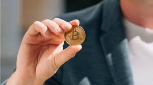 Myspace Tom Anderson Is Buying The Dip Posts Laser Eyes Meme On Twitter Bitcoin News Tech Venture Asia