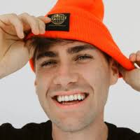 Thumbnail Designer @ Airrack