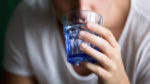 Tätä tatatns tun, de titten, de dicken, wie de fritatn, de hängan in tee. Bruste Nach Einnahme Von Medikament Mann Erhalt Acht Milliarden Dollar Schadensersatz Stern De