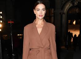 Irina shayk, new york, ny. Irina Shejk Vpervye Rasskazala O Rasstavanii S Bredli Kuperom I Zhizni Materi Odinochki Hello Russia