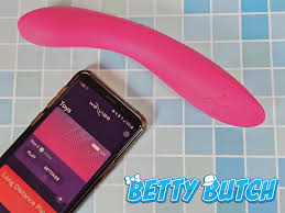 Review: Rave 2 Adjustable G-Spot Vibrator With App Control by We-Vibe -  Betty Butch