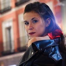 Helena Cherry's Instagram, Twitter & Facebook