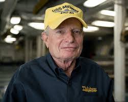 Craig Dever's Instagram, Twitter & Facebook