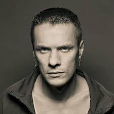 THE BOSS! 🥁👀🤨🔥😍💯💓 gettyimages® GaryMiller Gary Miller 694516802 6945  16802 AL