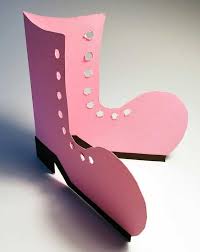 Step By Step Bastelanleitungen Geldgeschenke Basteln Geldgeschenk Fur Schuhe Zum Geburtstag Mit Vorlage Geldgeschenke Basteln Bastelanleitungen Geldgeschenke