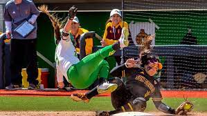 Oregon ducks outfielder haley cruse (26) prepares to bat during the first game of a college softball game double header between the oregon ducks and the washington huskies on april 17, 2021, at. Oregon Softball Star Haley Cruse Isn T Ready To Hang Up Her Cleats Just Yet Kval