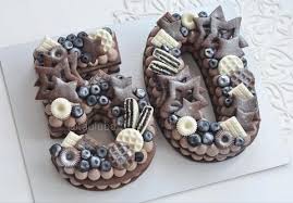 4 Commentaires Bonjour Je Dois Relever Le Defi De Faire Le Gateau De Mariage De Ma Ni En 2020 Gateaux Et Desserts Recette De Gateau D Anniversaire Gateaux Aux Numeros