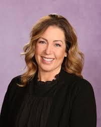 Mindy Williams's Instagram, Twitter & Facebook