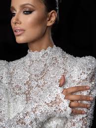 alessandra_bridal #alessandrabridal #weddingdress #weddings #bridalsalon  #brides #autumnsilk