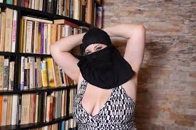 Join AleshaArabian Live Sex Chat - Profiles, Reviews, & Porn