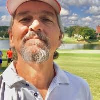 Stephen Hinnant's Instagram, Twitter & Facebook