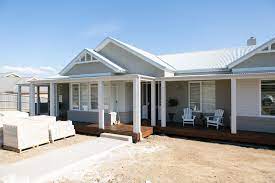 Five Ways To Embrace The Hamptons Look In Australia Our Hampton Style Forever Home Facade House House Exterior Color Schemes House Exterior