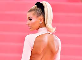 Worn slick and straight, it is a perfect complement to a gown at a formal event, and its messy wavy version is a good idea for a fun and every high pony on our list is special, and you won't find two hairstyles that are practically alike. Celebrities Are Suddenly Obsessed With The Retro Hair Flip Trend Flare