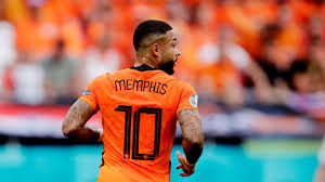 Memphis depay revealed his joy of joining 'dream' club barcelona as the forward was unveiled as a catalans player at the camp nou on thursday. Memphis Depay Anticipates A Lot Of Silverware As He Trains With Barcelona For The First Time Football Reporting