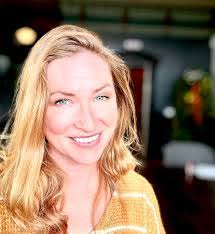 Rosa Dixon's Instagram, Twitter & Facebook