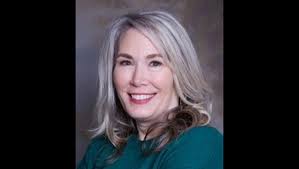 Holly Staples's Instagram, Twitter & Facebook