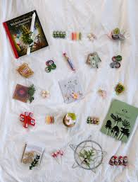 Scopri ricette, idee per la casa, consigli di stile e altre idee da provare. Nur Noch 24 Mal 4 Packchen Bis Weihnachten Ein Grossfamilien Kalender Enthalt Werbung Wasfurmich