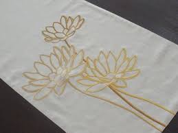 Lotus Linentable Runner Embroidered Table Runner 14 X By Kainkain Hand Embroidery Design Embroidered Table Runner Basic Embroidery Stitches