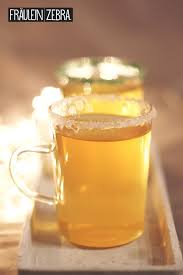 4 Dezember Heisser Hans Peter Weisser Gluhwein Rezept Getranke Weihnachten Punsch Rezept