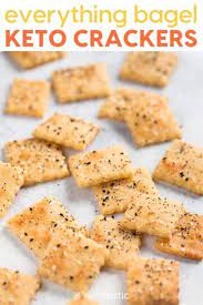 7 Best Low Carb Keto Cracker Recipes That Ll Revolutionize Snack Time Keto Whoa Keto Crackers Recipe Low Carb Chips Low Carb Crackers