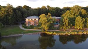 Haus garten in neubrandenburg 1 25 von 180 anzeigen in neubrandenburg mecklenburg vorpommern. Badehaus Hotel Restaurant Neubrandenburg Aktualisierte Preise Fur 2021