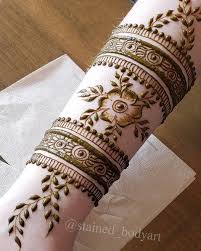 My House Henna Paste Recipe Super Sifted Rajasthani Henna Powder Lemon Juice Lavender Oil Cajaput O With Images Mehndi Design Images Mehndi Designs Simple Mehndi Designs