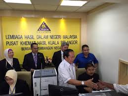 Anggaran yang telah dibuat oleh syarikat adalah rm100,000 bagi tahun taksiran apabila syarikat mengemukakan borang c, cukai yang disifatkan. Nabil On Twitter Ahmadmaslan Mai Taiping Aku Baling Kasut